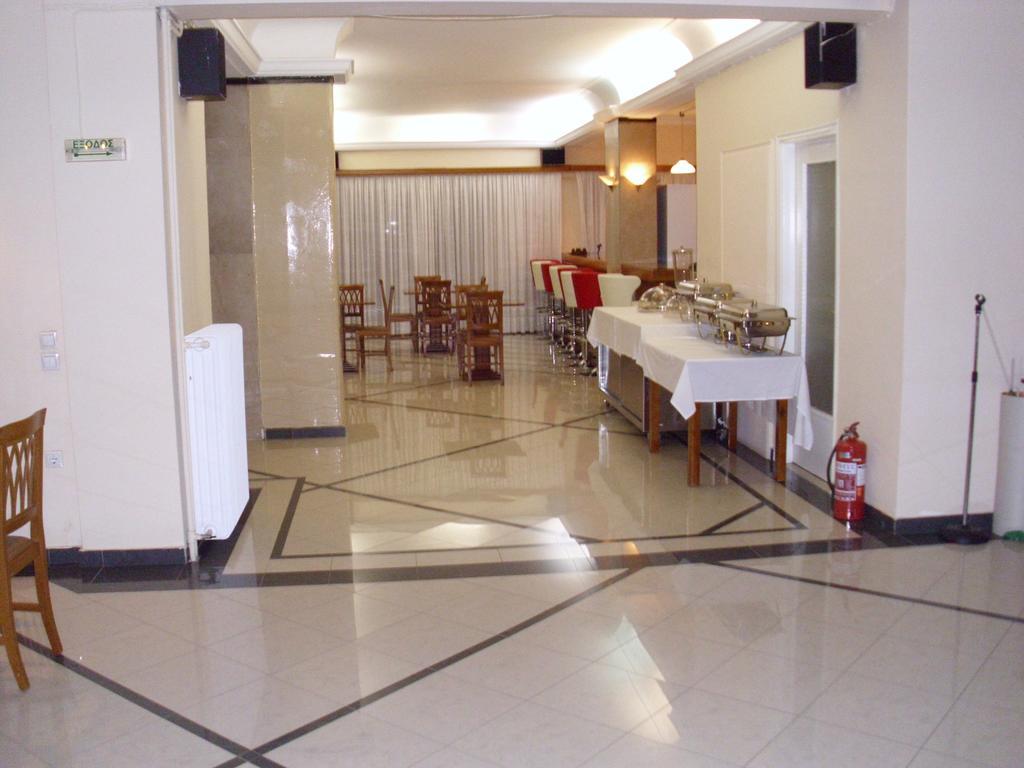 Hotel Cybele Pefki Aten Exteriör bild