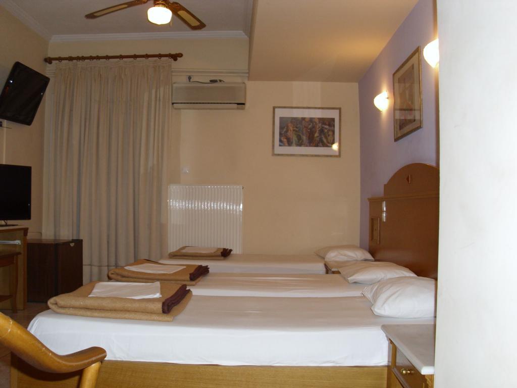 Hotel Cybele Pefki Aten Exteriör bild