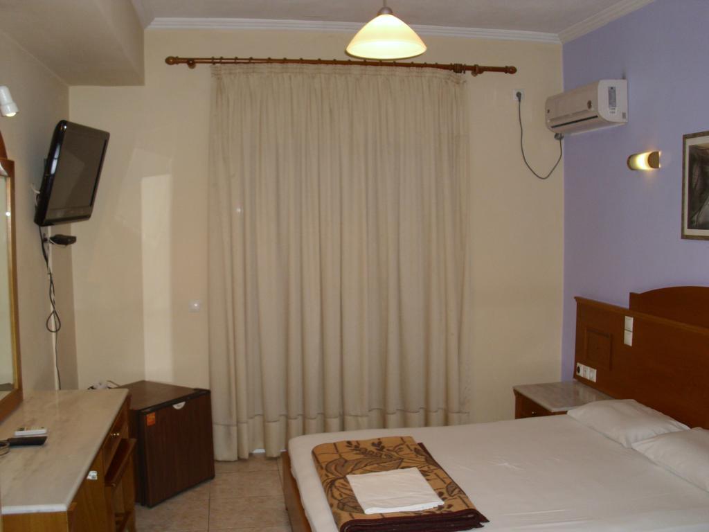 Hotel Cybele Pefki Aten Exteriör bild