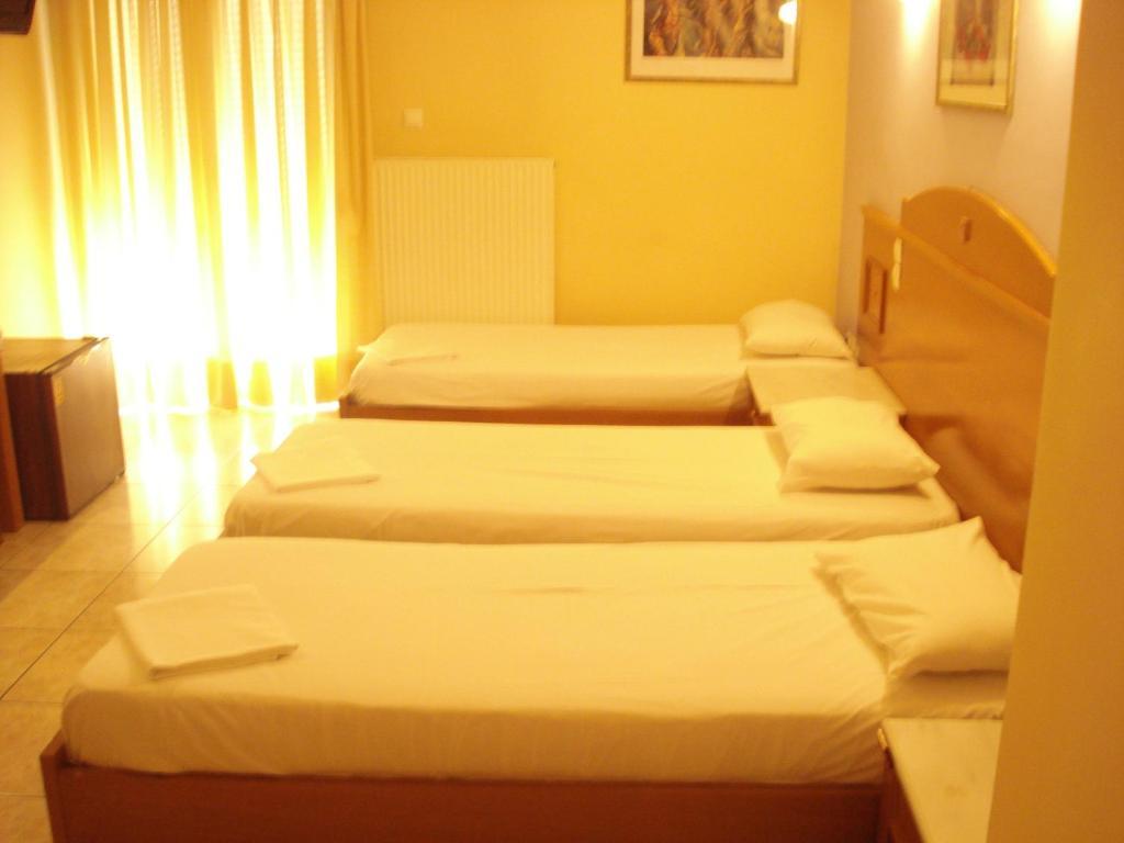 Hotel Cybele Pefki Aten Rum bild